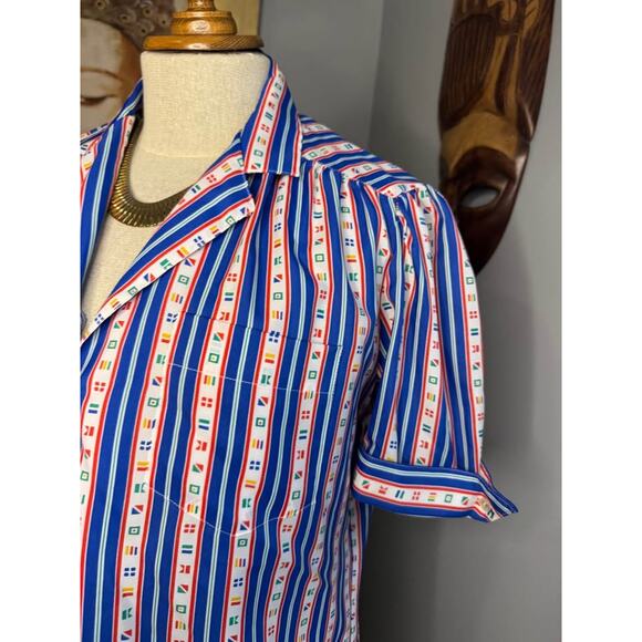 Vintage 70’s Retro Lady Manhattan Short Sleeve Blouse - Picture 2 of 9